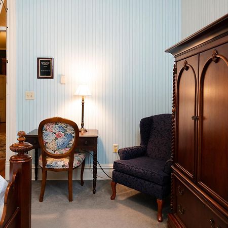 ホテル Captain Henderson House アーカデルフィア 部屋 写真