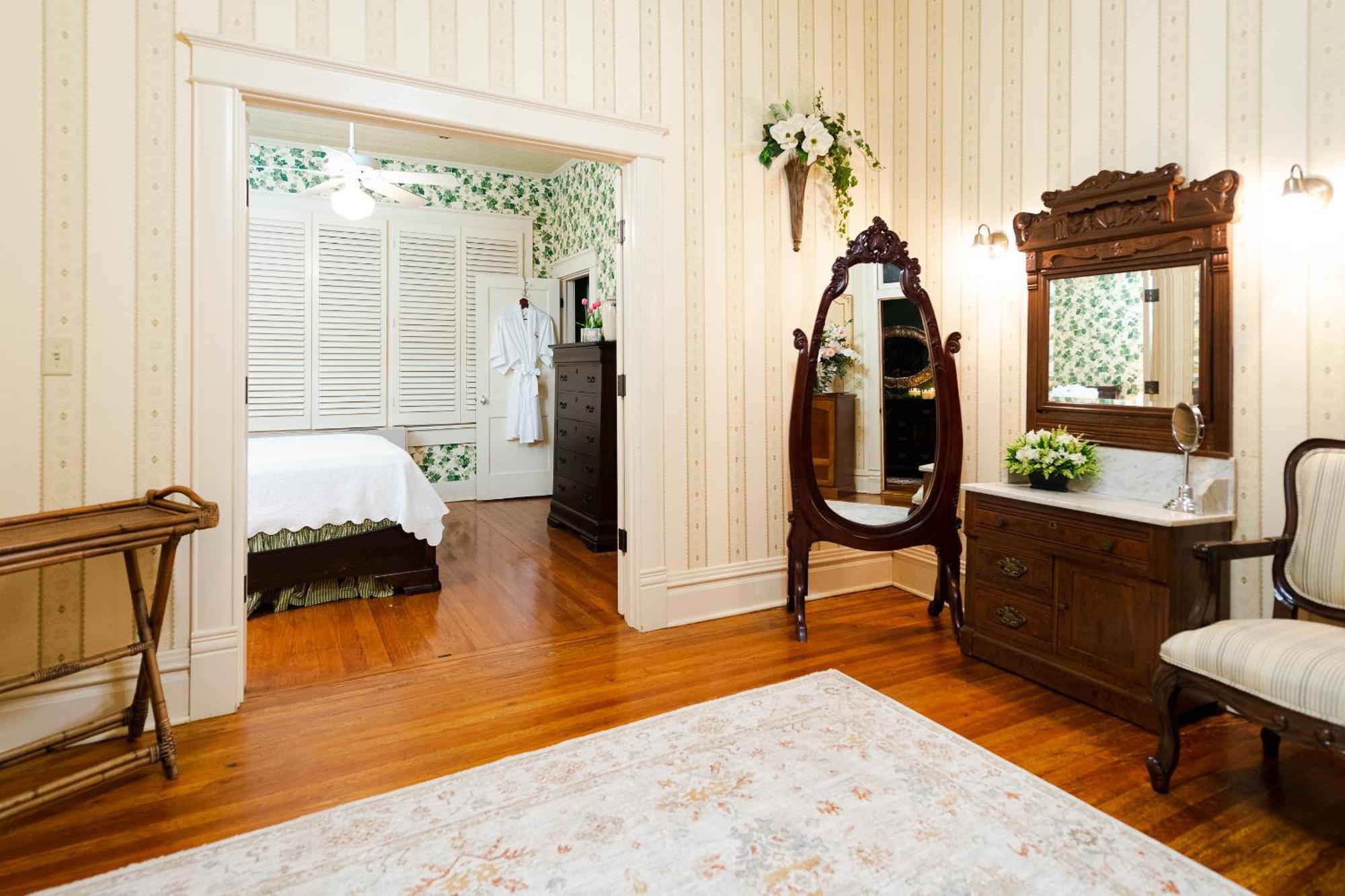 ホテル Captain Henderson House アーカデルフィア 部屋 写真