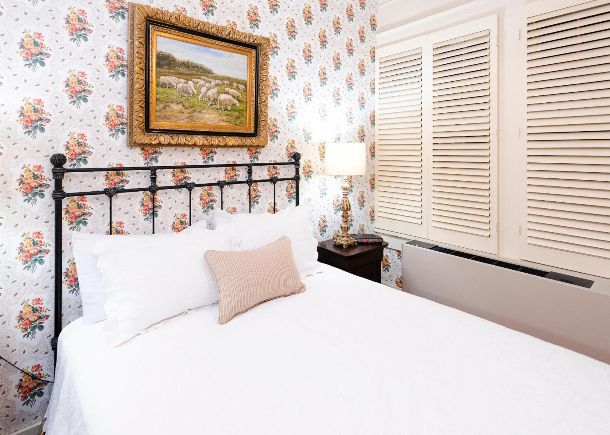 ホテル Captain Henderson House アーカデルフィア 部屋 写真