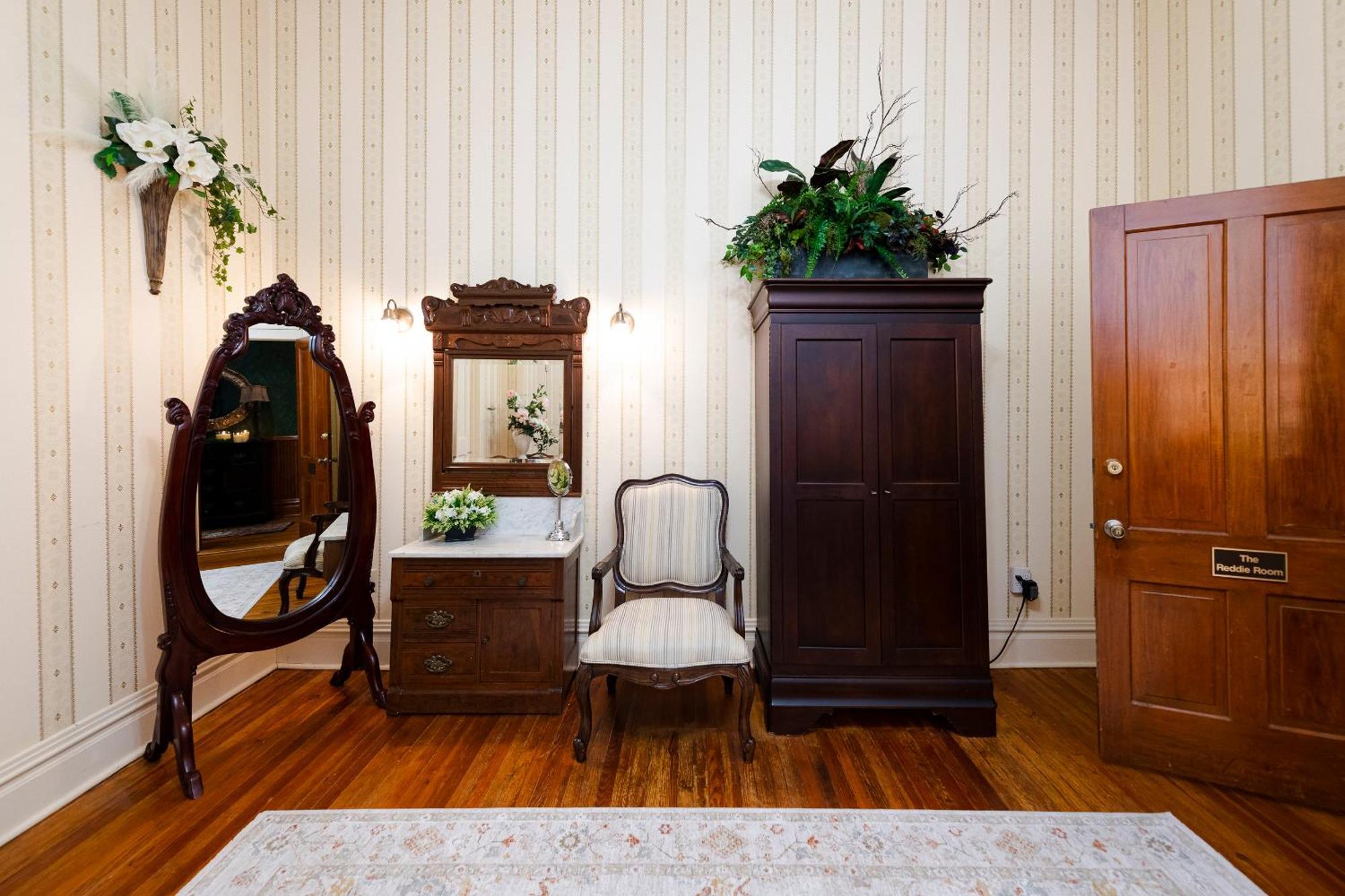 ホテル Captain Henderson House アーカデルフィア 部屋 写真